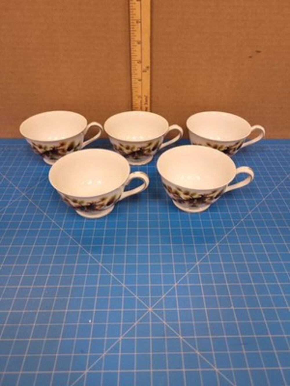 Meiyo China Tea Cups Set 5 Vintage Pinecone Design Floral Cup Japan Made